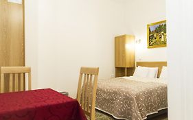 Authentic Akacfa Apartment